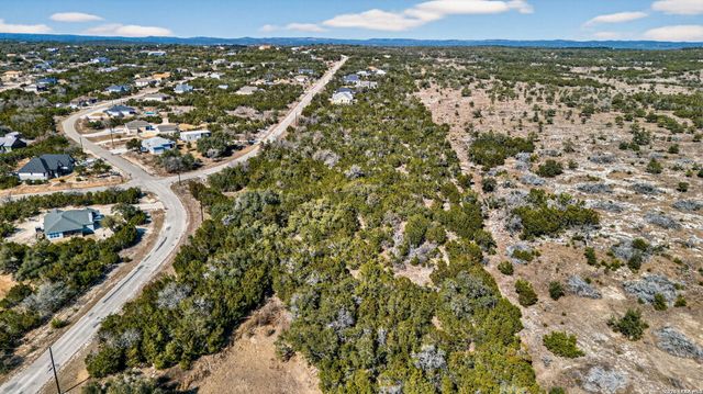 614 Stars And Stripes, Fischer, TX 78623