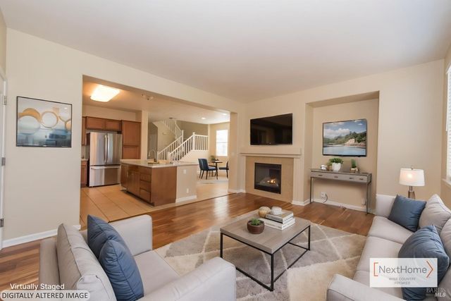 2385 Vera Dr, Santa Rosa, CA 95403