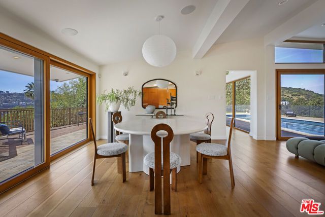 2740 Nichols Canyon Road, Los Angeles, CA 90046