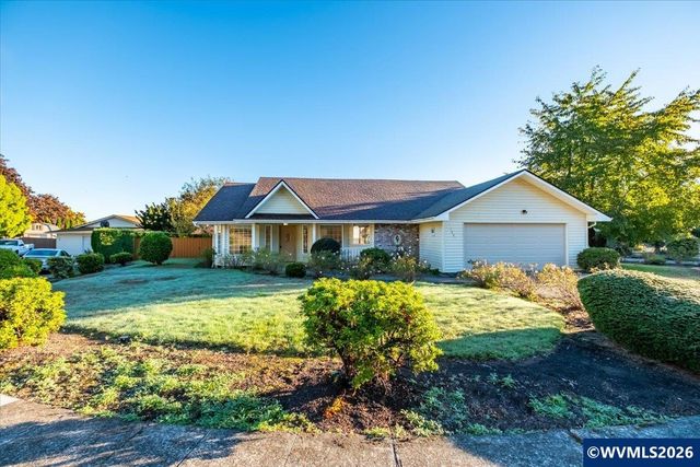 1481 Scotch Ct SE, Salem, OR 97306