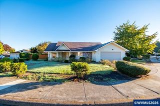 1481 Scotch Ct SE, Salem, OR 97306