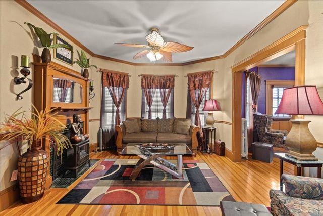 15 Whitten St, Boston, MA 02122