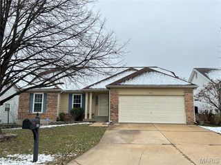 9424 Southtowne Farms Drive, St Louis, MO 63123