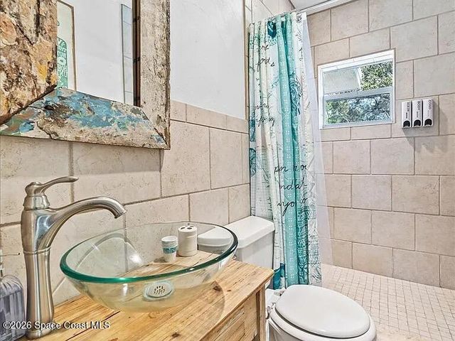 217 S Orlando Avenue, Cocoa Beach, FL 32931