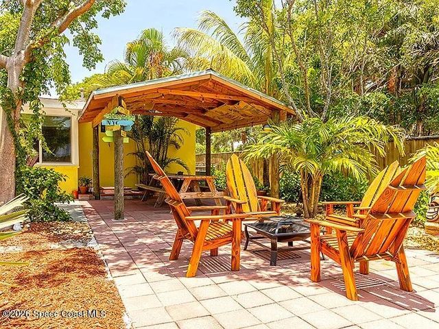 217 S Orlando Avenue, Cocoa Beach, FL 32931