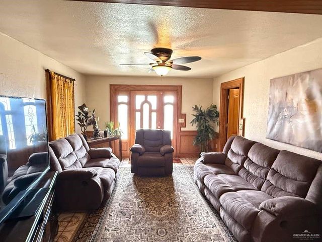 509 Patricia Street, Mission, TX 78572