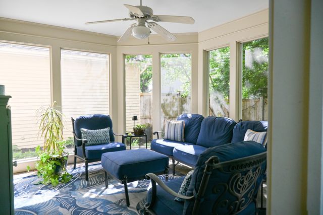 1990 Upper Chelsea Road, Upper Arlington, OH 43221