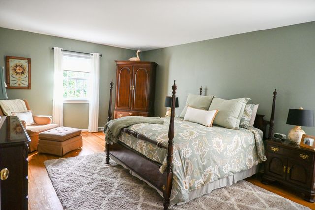 1990 Upper Chelsea Road, Upper Arlington, OH 43221