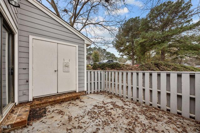 122 Clancy Circle, Cary, NC 27511