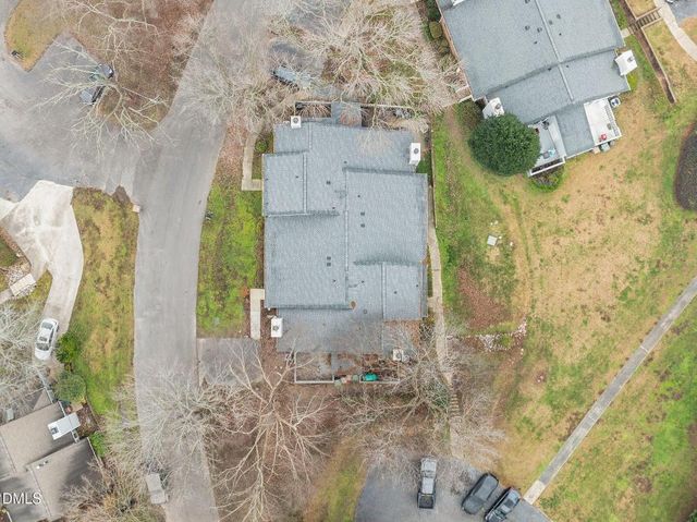 122 Clancy Circle, Cary, NC 27511