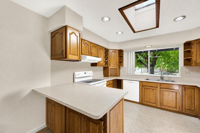 9063 Polly Ave, Orangevale, CA 95662