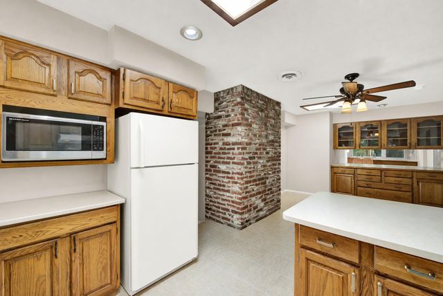 9063 Polly Ave, Orangevale, CA 95662