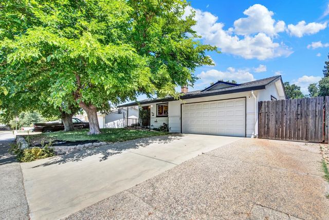 9063 Polly Ave, Orangevale, CA 95662