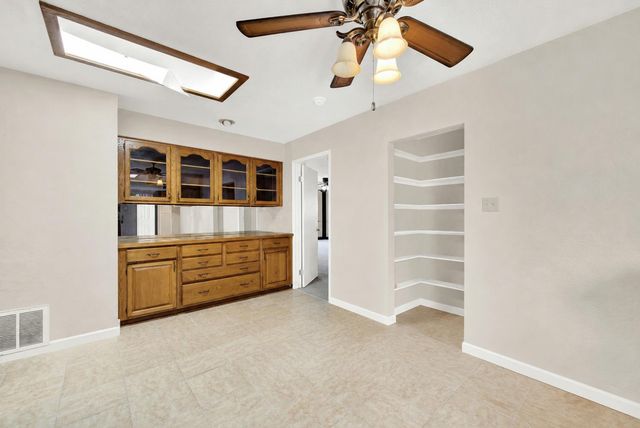 9063 Polly Ave, Orangevale, CA 95662
