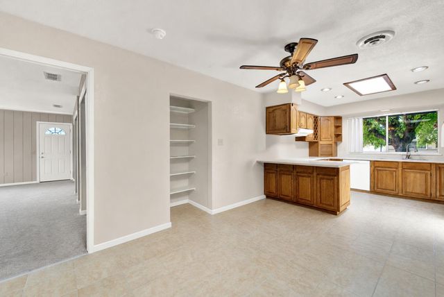 9063 Polly Ave, Orangevale, CA 95662