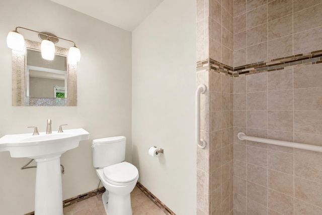 9063 Polly Ave, Orangevale, CA 95662