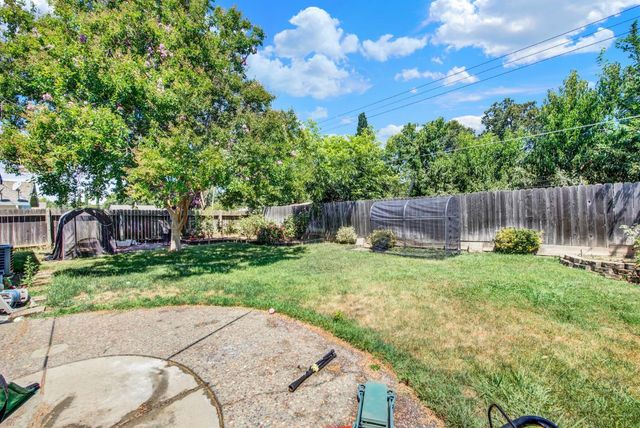 9063 Polly Ave, Orangevale, CA 95662