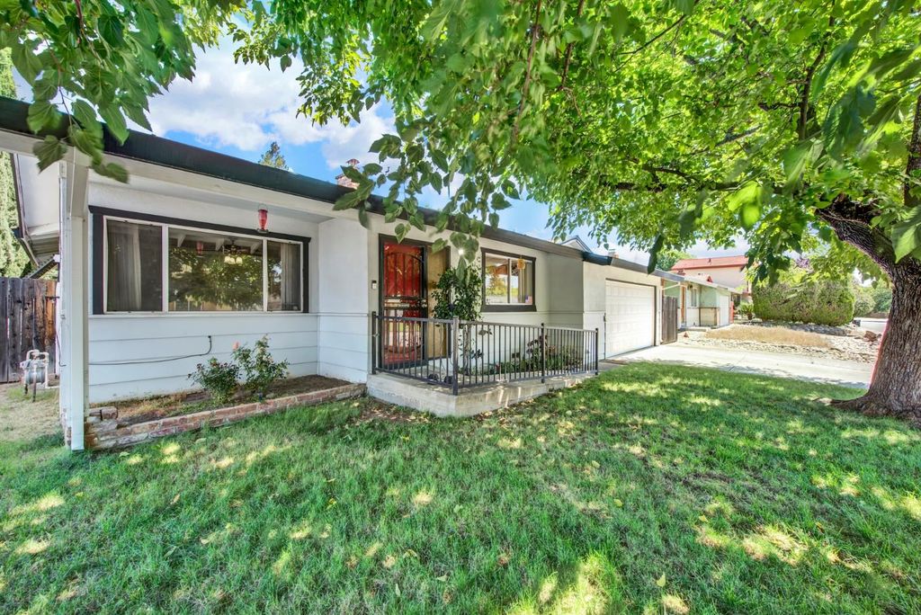 9063 Polly Ave, Orangevale, CA 95662