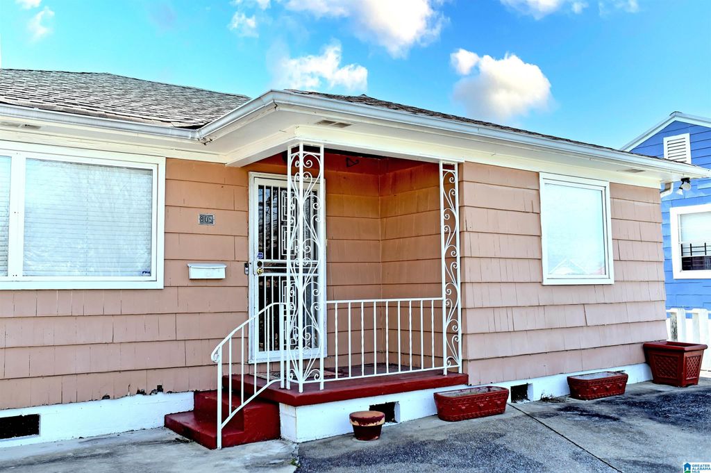 805 MCMILLON AVENUE SW, Birmingham, AL 35211