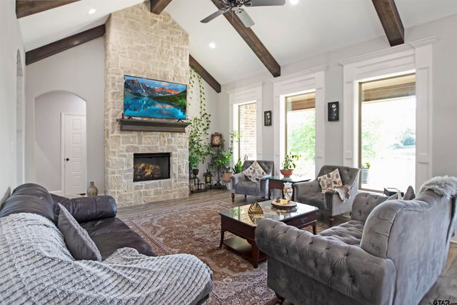 344 Duke Pl, Tyler, TX 75704