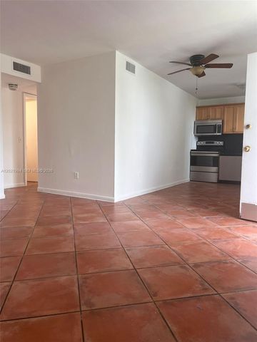 1801 S Treasure Dr 427, North Bay Village, FL 33141