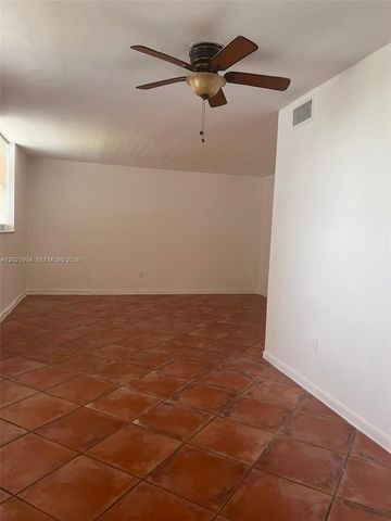 1801 S Treasure Dr 427, North Bay Village, FL 33141