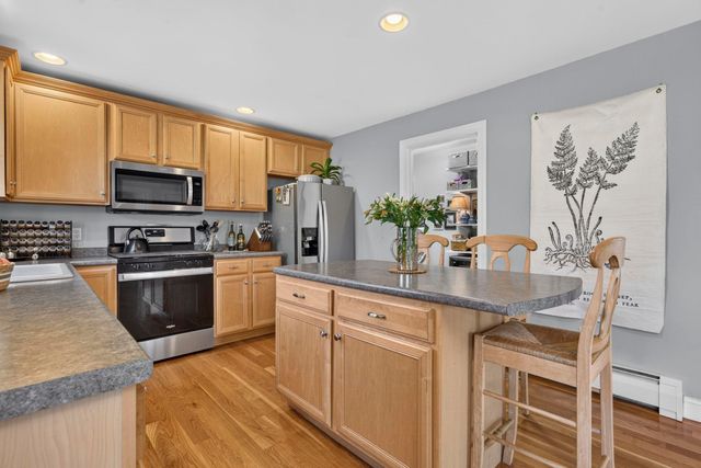 24 Morrison Lane, Dover, NH 03820