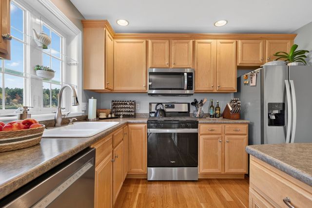 24 Morrison Lane, Dover, NH 03820