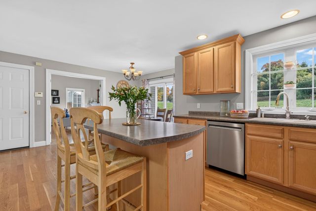 24 Morrison Lane, Dover, NH 03820