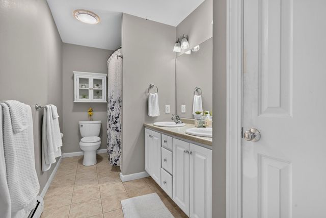 24 Morrison Lane, Dover, NH 03820