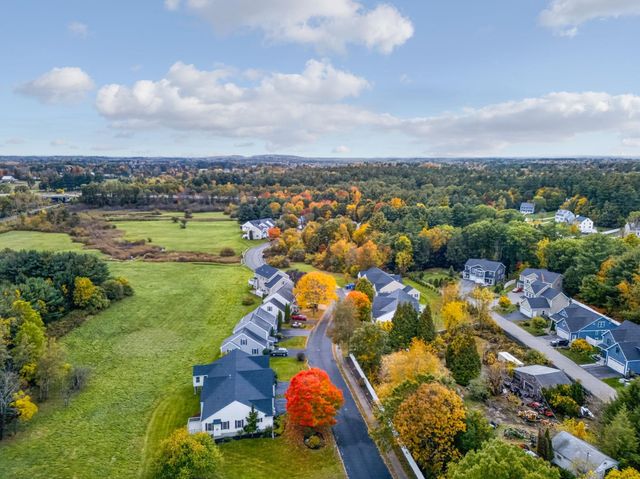 24 Morrison Lane, Dover, NH 03820