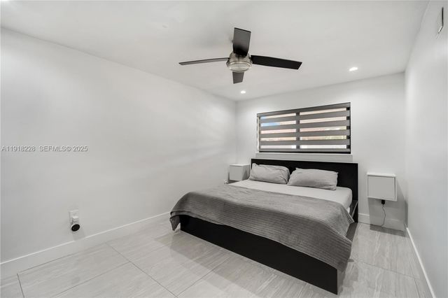 9451 SW 6th Lane, Miami, FL 33174