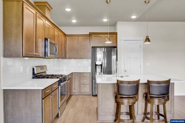 2071 Deer Av, Stayton, OR 97383