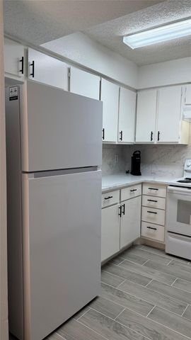 12922 Wirevine Lane, Houston, TX 77072