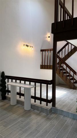 12922 Wirevine Lane, Houston, TX 77072