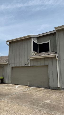 12922 Wirevine Lane, Houston, TX 77072