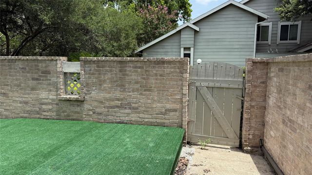 12922 Wirevine Lane, Houston, TX 77072