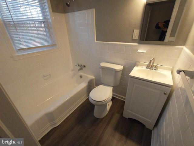 6101 CHINQUAPIN PKWY, Baltimore, MD 21239