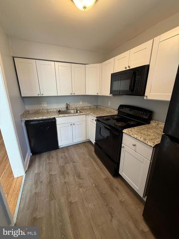 6101 CHINQUAPIN PKWY, Baltimore, MD 21239