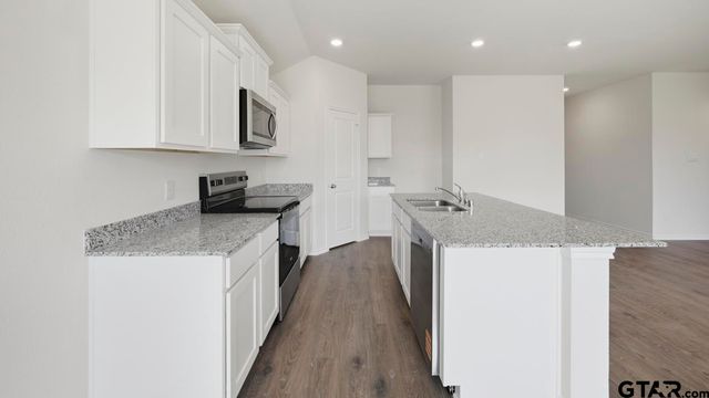 1948 Freeman Street, Tyler, TX 75704