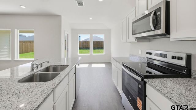 1948 Freeman Street, Tyler, TX 75704