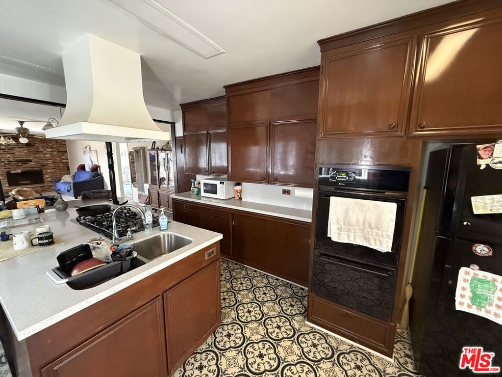 4840 W 137th Street, Hawthorne, CA 90250 — photo 5