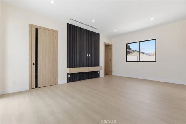 8107 Laurelgrove, North Hollywood, CA 91605