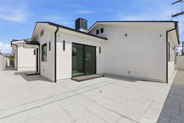 8107 Laurelgrove, North Hollywood, CA 91605