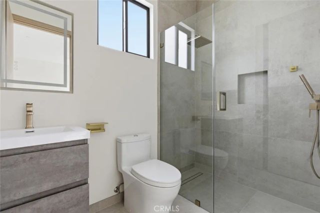 8107 Laurelgrove, North Hollywood, CA 91605