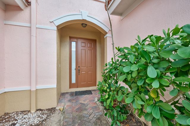 1006 Seminole Palm Drive, Greenacres, FL 33463