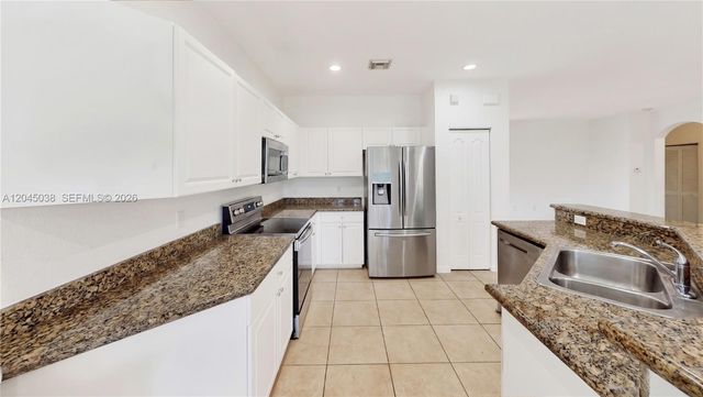 285 NE 32nd Terrace, Homestead, FL 33033