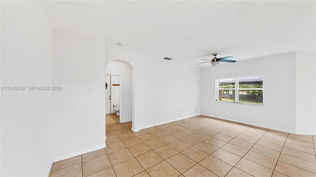 285 NE 32nd Terrace, Homestead, FL 33033