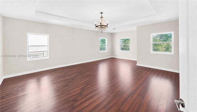 285 NE 32nd Terrace, Homestead, FL 33033