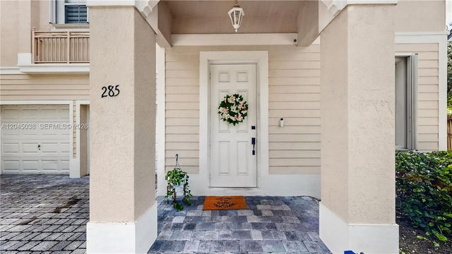 285 NE 32nd Terrace, Homestead, FL 33033